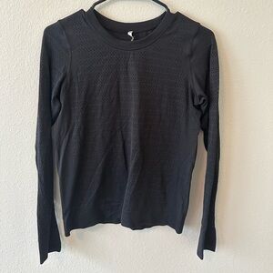 Black Long Sleeve Lulu Top Size 4